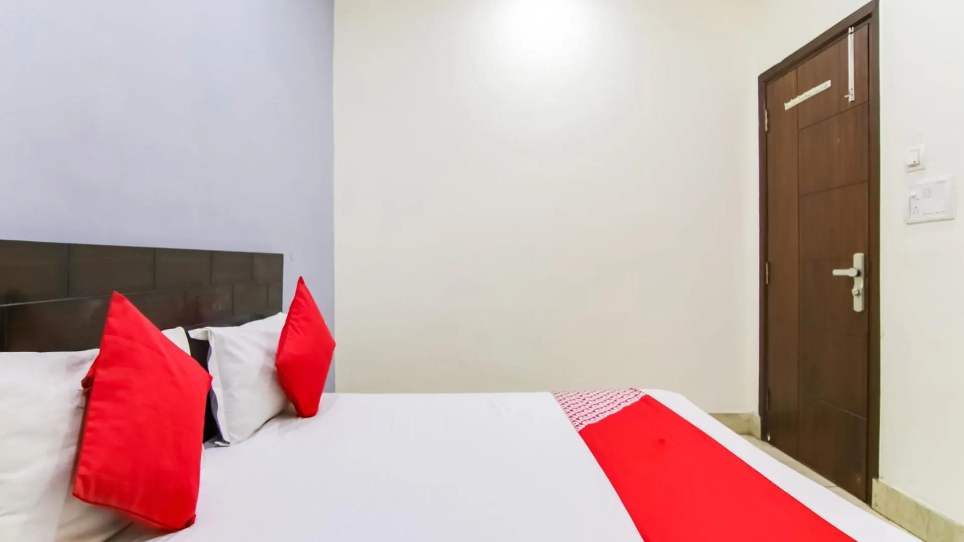 ***  Hotel O Shoolin Residency Delhi  India