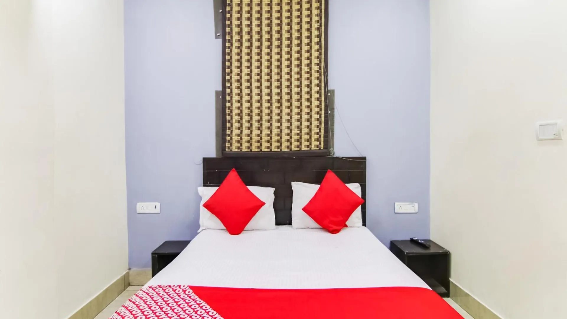 Hotel O Shoolin Residency Delhi  Delhi (National Capital Territory of India)
